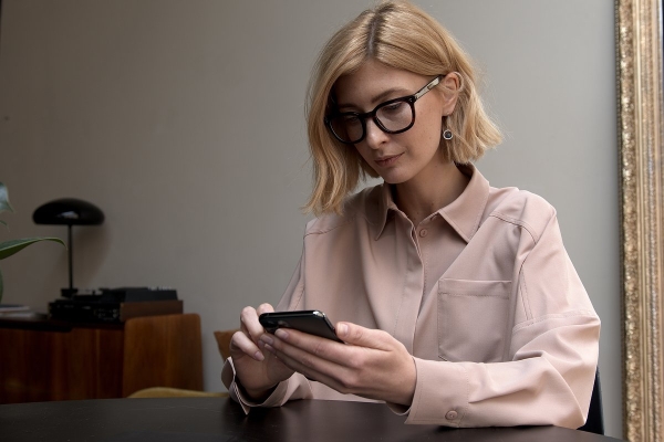 Россиянам запретят размещать рекламу товаров и услуг в Instagram. Как это перевернет жизнь малого бизнеса? Россиянам запретят размещать рекламу товаров и услуг в Instagram. Как это перевернет жизнь малого бизнеса?