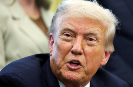 Трамп предложил погасить госдолг США криптовалютой