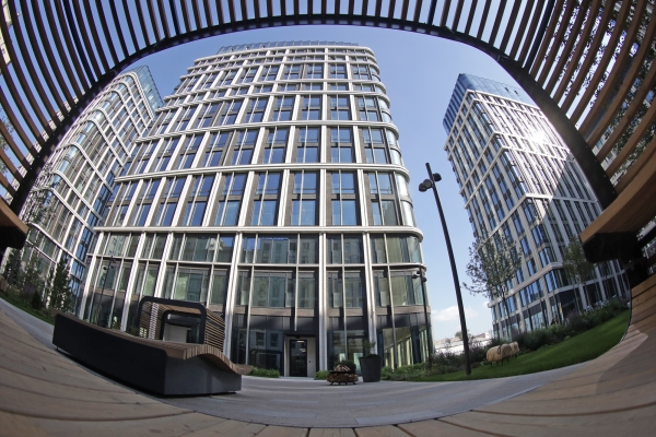 В России выявлена затоваренность на рынке жилья. Стоит ли в таких условиях покупать квартиру?