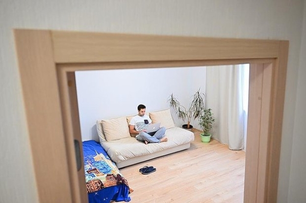 «Людям подрезали крылья» Россияне отдают последние деньги ради квартир и тонут в долгах. Что заставляет их идти на этот риск?