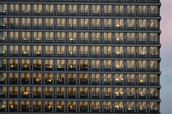 Сотрудники по всему миру имитируют бурную деятельность. Как компании теряют из-за них миллионы долларов? Сотрудники по всему миру имитируют бурную деятельность. Как компании теряют из-за них миллионы долларов?