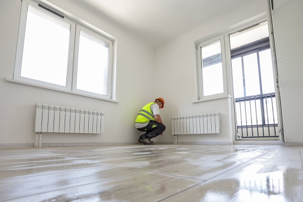 Волна банкротств рискует накрыть строительный рынок России. Кто будет строить доступное жилье для россиян?