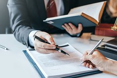 Покупателя имущества за 999 квинтиллионов в российском городе призвали оплатить сумму Покупателя имущества за 999 квинтиллионов в российском городе призвали оплатить сумму