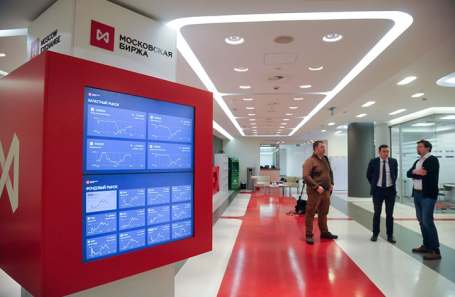 Рынки России начинают первую неделю ноября с умеренного роста