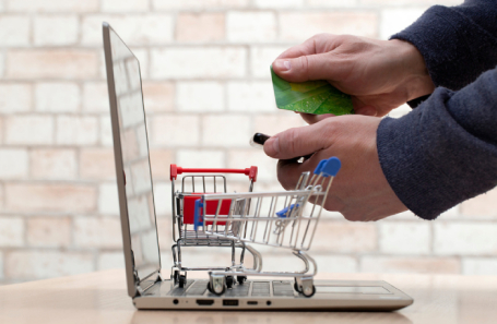 Банки требуют запретить скидки и программы лояльности на маркетплейсах