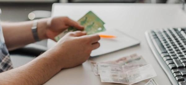 Российским компаниям грозит кризис неплатежей: как минимизировать риски?