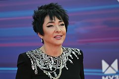 Лолита ответила на обвинения в мошенничестве с виллами на Бали Лолита ответила на обвинения в мошенничестве с виллами на Бали