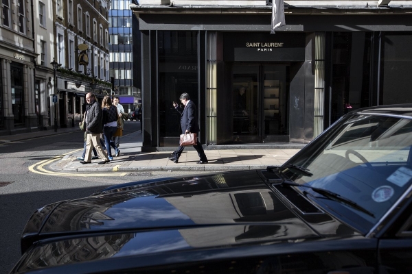 Опустошили Лондон. Миллиардеры массово уезжают из Великобритании. Что заставляет их искать новое убежище? Опустошили Лондон. Миллиардеры массово уезжают из Великобритании. Что заставляет их искать новое убежище?