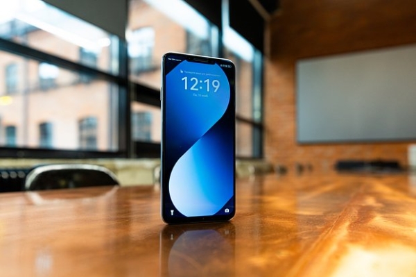 Смартфон HUAWEI nova 14i работает два дня без подзарядки. Как это получилось?