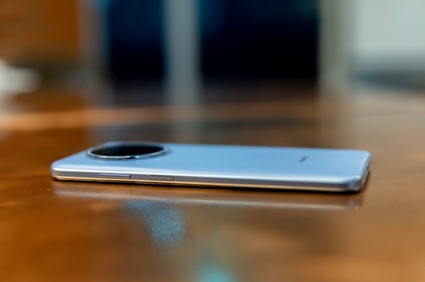 Смартфон HUAWEI nova 14i работает два дня без подзарядки. Как это получилось?