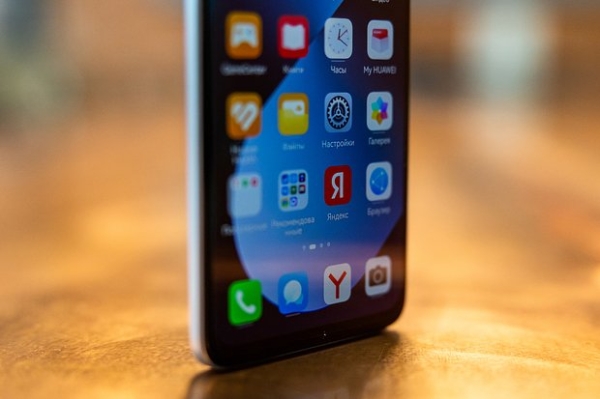 Смартфон HUAWEI nova 14i работает два дня без подзарядки. Как это получилось?