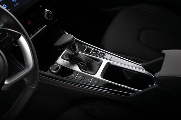 «Solaris HC — это реинкарнация народно любимой модели в новых реалиях» Что говорят о взлетевшем спросе на наследника «Креты»?