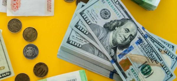 Назван экономически обоснованный курс рубля: сколько должен стоить доллар? Назван экономически обоснованный курс рубля: сколько должен стоить доллар?