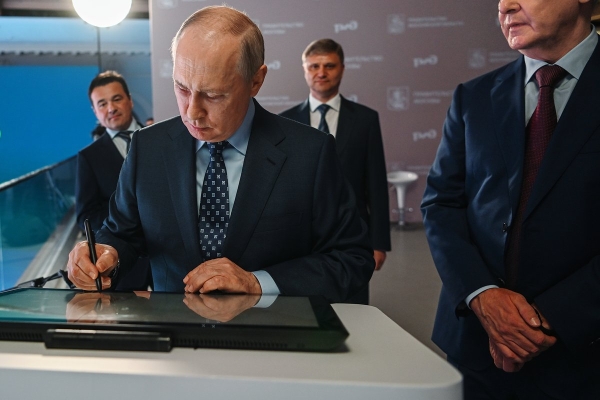 РЖД столкнулись с финансовыми проблемами. Как крупнейшая компания будет их решать? РЖД столкнулись с финансовыми проблемами. Как крупнейшая компания будет их решать?