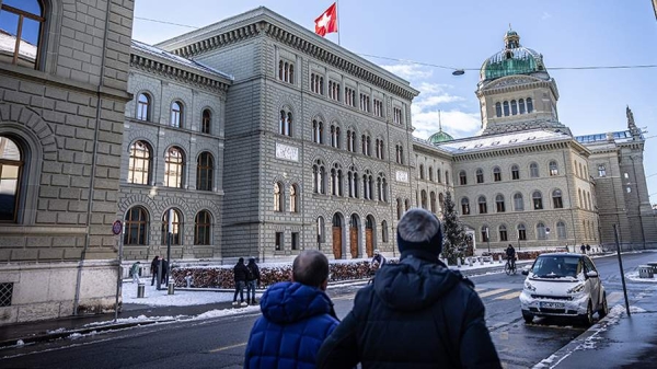 
                    Эксперт провел аналогии между ролями Швейцарии в Третьем рейхе и&nbsp;в Венесуэле

        