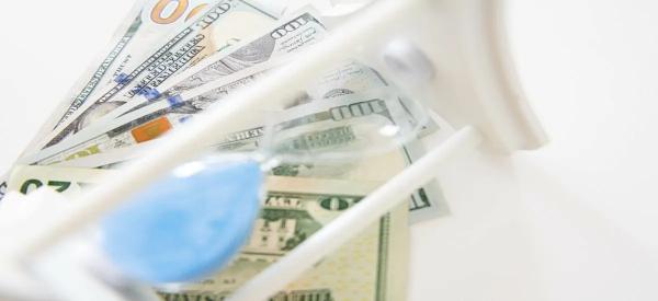 Покупать ли биткоин по 75 тысяч долларов? Аналитик назвал &laquo;дно&raquo; крипты