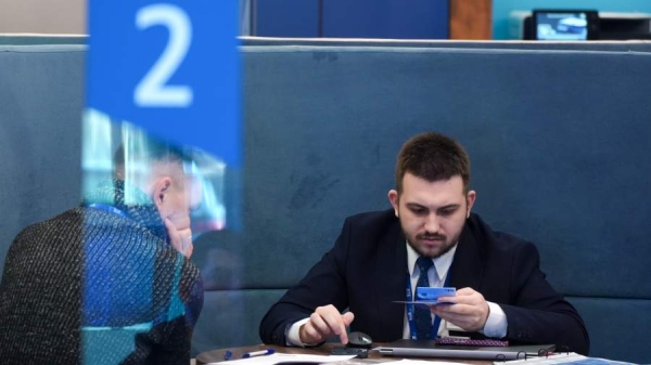 
                    Финансовый советник назвала причины отказа в получении кредита при высоких доходах

        