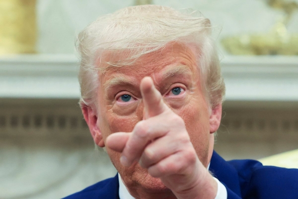 Война со всем миром. Доллар слабее с&nbsp;каждым днем. Почему Трамп не видит в&nbsp;этом проблемы?