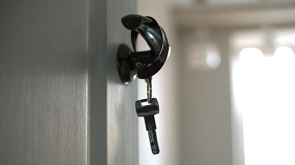 
                    В ЦБ заявили о ежемесячной выдаче банками десятков тысяч ипотечных кредитов

        