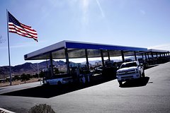 Сделки по нефти и газу в США парализовало на фоне конфликта на Ближнем Востоке Сделки по нефти и газу в США парализовало на фоне конфликта на Ближнем Востоке