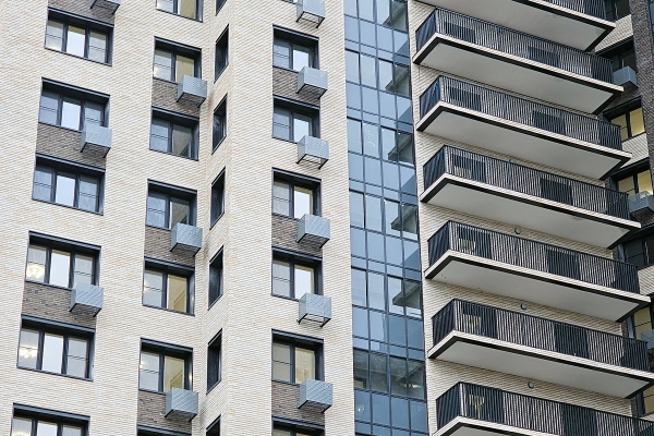 «В щели были напиханы тряпки, бумага и картон» Почти все квартиры в российских новостройках — с дефектами. Почему? «В щели были напиханы тряпки, бумага и картон» Почти все квартиры в российских новостройках — с дефектами. Почему?