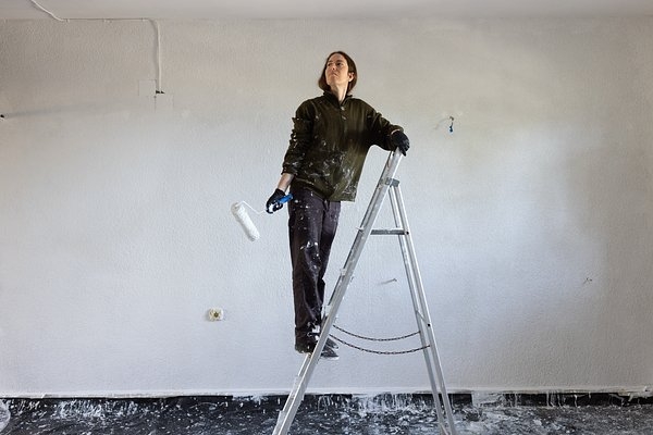 «В щели были напиханы тряпки, бумага и картон» Почти все квартиры в российских новостройках — с дефектами. Почему? «В щели были напиханы тряпки, бумага и картон» Почти все квартиры в российских новостройках — с дефектами. Почему?