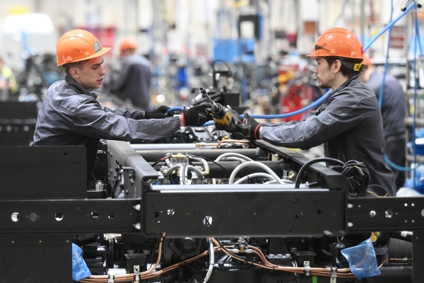 «Это тревожный сигнал» Работодатели начали урезать россиянам рабочую неделю. Чем опасна неполная занятость? «Это тревожный сигнал» Работодатели начали урезать россиянам рабочую неделю. Чем опасна неполная занятость?