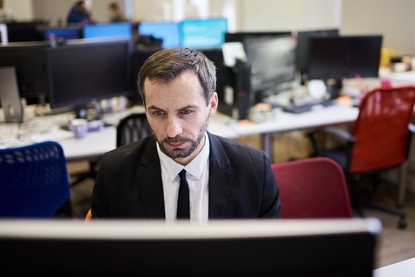 «Это тревожный сигнал» Работодатели начали урезать россиянам рабочую неделю. Чем опасна неполная занятость? «Это тревожный сигнал» Работодатели начали урезать россиянам рабочую неделю. Чем опасна неполная занятость?