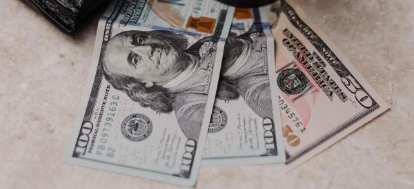 Доллар может взять отметку 90 за пару недель: когда начнется рост курса? Доллар может взять отметку 90 за пару недель: когда начнется рост курса?