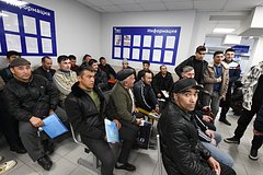 МВД анонсировало эксперимент по завозу в России 1,7 миллиона мигрантов