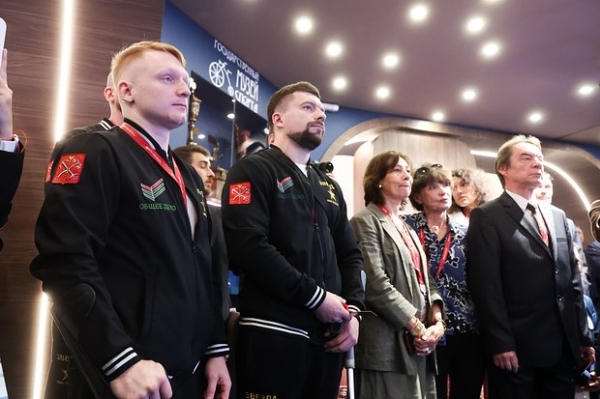 На ПМЭФ открылся &laquo;Дом спорта&raquo; и прошел день олимпийских чемпионов. Как это было?
