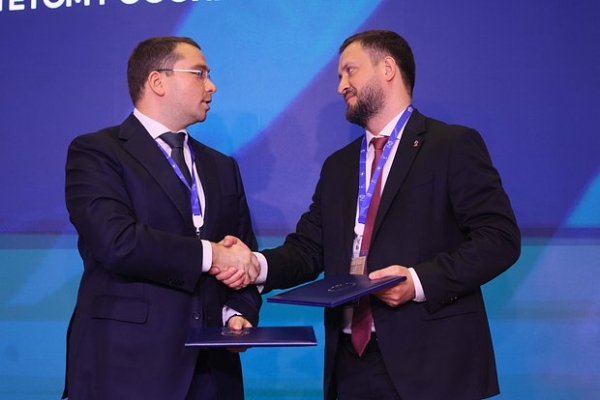 На ПМЭФ открылся &laquo;Дом спорта&raquo; и прошел день олимпийских чемпионов. Как это было?