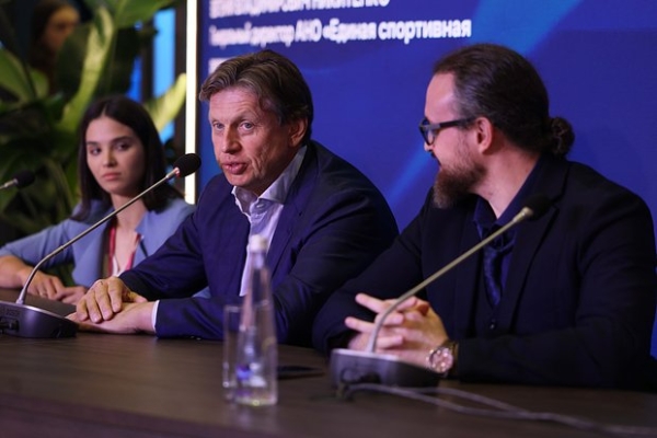 На ПМЭФ открылся &laquo;Дом спорта&raquo; и прошел день олимпийских чемпионов. Как это было?