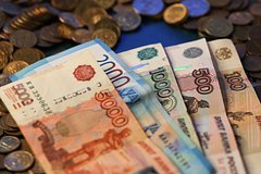 Россиянам назвали отрасли со средней зарплатой более 200 тысяч рублей