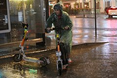 Москвичам назвали последствия непогоды