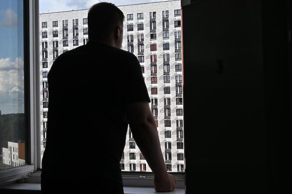 &laquo;Она каждый раз выходила обнаженной&raquo; От проблемных соседей страдают тысячи россиян. Как они превращают новоселье в ад?