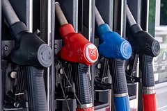 Против российских нефтяных компаний и трейдеров завели 15 антимонопольных дел Против российских нефтяных компаний и трейдеров завели 15 антимонопольных дел