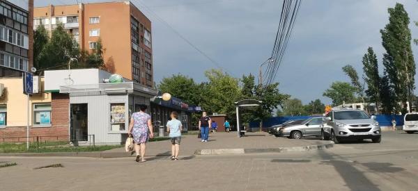 &laquo;Золотые&raquo; метры: 5 квартир на Авито, которые пытаются продать по цене элитного жилья