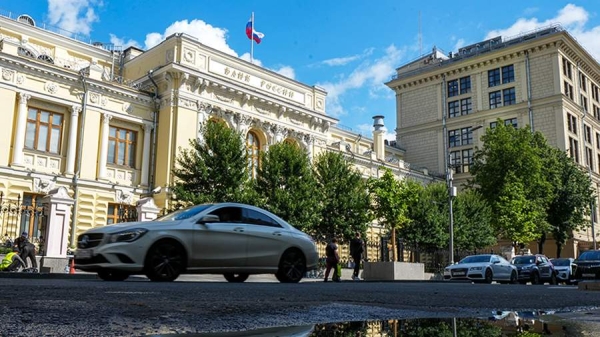 
                    В ЦБ сообщили о предотвращении хищений средств клиентов на 1,9 трлн рублей

        