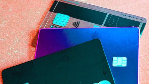 Лимиты на число банковских карт могут заработать с декабря
Лимиты на число банковских карт могут заработать с декабря