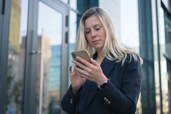 Билайн попросили остановиться. Конкуренты выступили против скидок оператора. В чем дело?